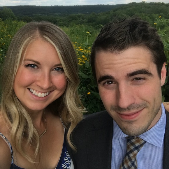 Meet your Posher, Stephanie - Picture 4 of 4